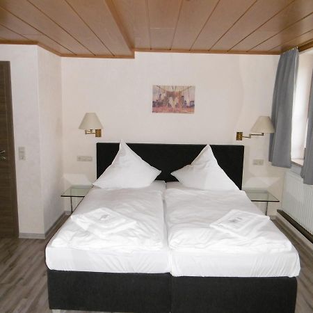 Gaestepension Zum Stern Buhlertann Bagian luar foto